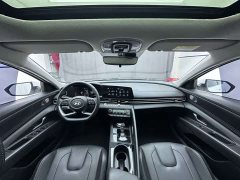 Hyundai Elantra 1.5L CVT Luxury - ფოტო 11