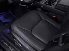 Land Rover Defender 110 3.0T P400 XS - фото 10