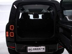 Land Rover Defender 110 3.0T P400 XS - фото 13