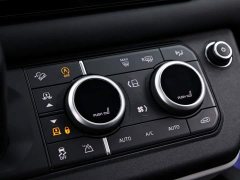 Land Rover Defender 110 3.0T P400 XS - фото 4