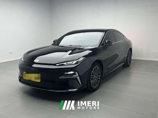 Geely Galaxy Xingyao 8 130km EM-i Premium Edition