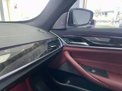 BMW 5 Series 525Li M Sport Package - ფოტო 8