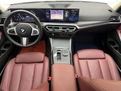 BMW 3 Series 325i M Sport Package - ფოტო 12