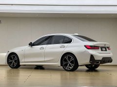 BMW 3 Series 325i M Sport Package - ფოტო 20