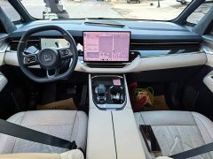 Zeekr 009 Six-Seat Executive AWD 108kWh - ფოტო 2
