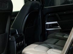 Land Rover Defender 110 P400 SE - ფოტო 12