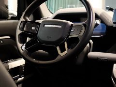 Land Rover Defender 110 P400 SE - ფოტო 18