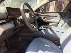 BMW 5 Series 530Li Luxury M Sport Package - ფოტო 10