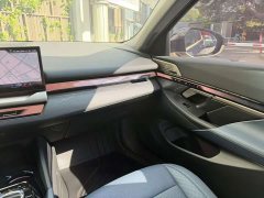 BMW 5 Series 530Li Luxury M Sport Package - ფოტო 15