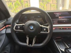 BMW 5 Series 530Li Luxury M Sport Package - ფოტო 16