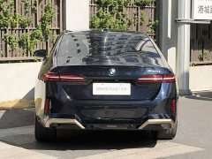 BMW 5 Series 530Li Luxury M Sport Package - ფოტო 5