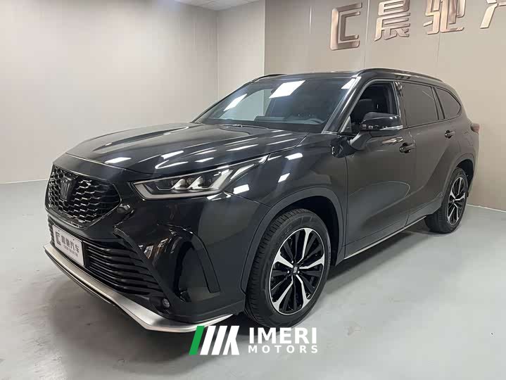 Toyota Crown Venza 2.0T AWD Sport Edition - автомобиль из Китая