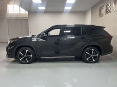 Toyota Crown Venza 2.0T AWD Sport Edition - фото 13