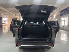 Toyota Crown Venza 2.0T AWD Sport Edition - фото 18