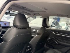 Geely Emgrand 4th Generation Champion Edition 1.5L CVT Luxury - ფოტო 13