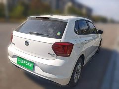Volkswagen Polo Plus 1.5L Automatic Panoramic Sunroof Comfort Edition - ფოტო 6