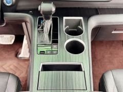 Toyota Sienna 2.5L Hybrid Premium Edition - ფოტო 12