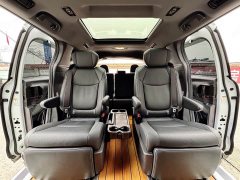 Toyota Sienna 2.5L Hybrid Premium Edition - ფოტო 18