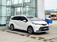 Toyota Sienna 2.5L Hybrid Premium Edition - ფოტო 3