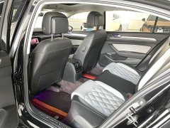 Volkswagen Magotan 2 Million Units Commemorative Edition 280TSI DSG Leading Type - photo 9