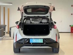 Zeekr X Four-Seat Rear-Drive Rubik's Cube Edition - ფოტო 16