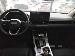 Geely Emgrand 4th Generation 1.5L CVT Luxury - ფოტო 12