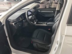 Geely Emgrand 4th Generation 1.5L CVT Luxury - ფოტო 9