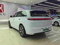 Li Auto L7 Air - ფოტო 6