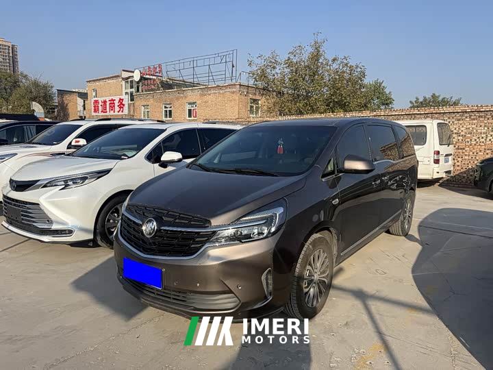 Buick GL8 Land Business Class 652T Smart Luxury Edition