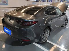 Mazda3 Axela 2.0L Automatic Brilliant Edition - ფოტო 3