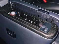 Lexus LM 300h 7-Seater Elegant Edition - ფოტო 9