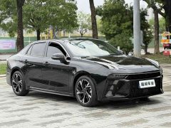 Lynk & Co 03 1.5T DCT Pro - ფოტო 2