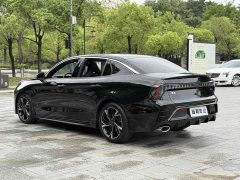 Lynk & Co 03 1.5T DCT Pro - ფოტო 5