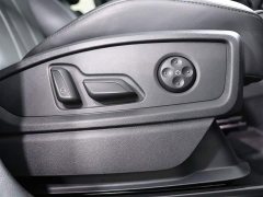 Audi Q5L 40T Luxury Dynamic - ფოტო 12