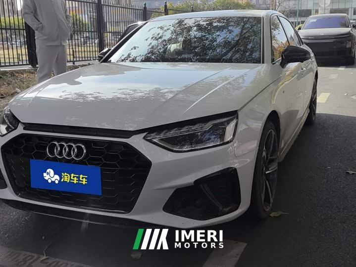 Audi A4L 40 TFSI Luxury Dynamic - ავტომობილი ჩინეთიდან