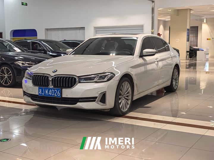 BMW 5 Series Facelift 530Li Luxury Edition Premium Package - ავტომობილი ჩინეთიდან