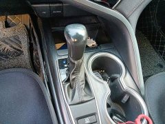 Toyota Camry 2.0G Luxury - ფოტო 10