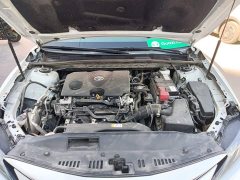 Toyota Camry 2.0G Luxury - ფოტო 16