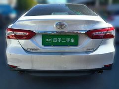 Toyota Camry 2.0G Luxury - ფოტო 3