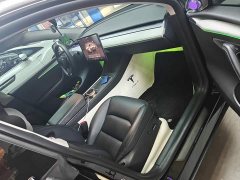 Tesla Model Y Rear-Wheel Drive - ფოტო 5