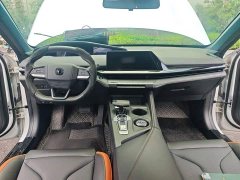 Changan UNI-V 1.5T Premium Edition - ფოტო 10