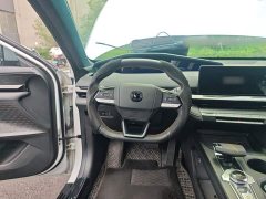 Changan UNI-V 1.5T Premium Edition - ფოტო 11