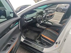 Changan UNI-V 1.5T Premium Edition - ფოტო 17