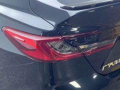 Toyota Camry Hybrid 2.0 HSE Sport Lite - ფოტო 10