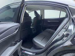 Toyota Camry Hybrid 2.0 HSE Sport Lite - ფოტო 12