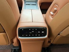 AITO M9 Extended Range Ultra 42kWh 6-Seater - ფოტო 18