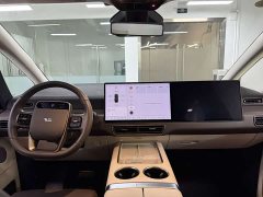 Li Auto Li Xiang MEGA Ultra - ფოტო 14