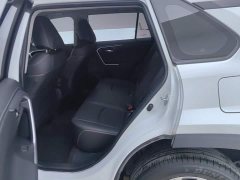 Toyota RAV4 2.0L CVT FWD Fashion Plus - photo 11