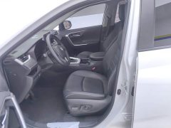 Toyota RAV4 2.0L CVT FWD Fashion Plus - photo 9