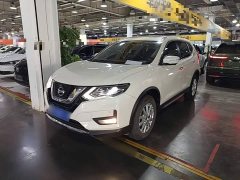 Nissan Qashqai 2.0L FWD Smart Connect Premium Edition - photo 1